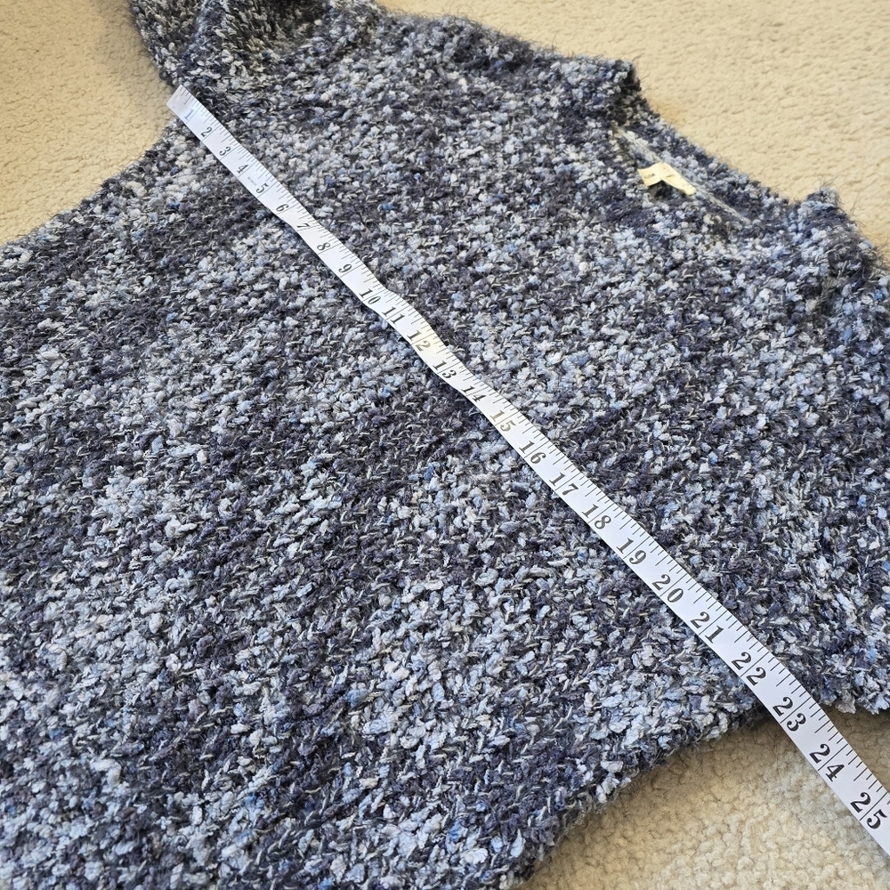 Moth Anthropologie Long Puff Sleeve Fuzzy Sweater Size Medium - Picture 3 of 8